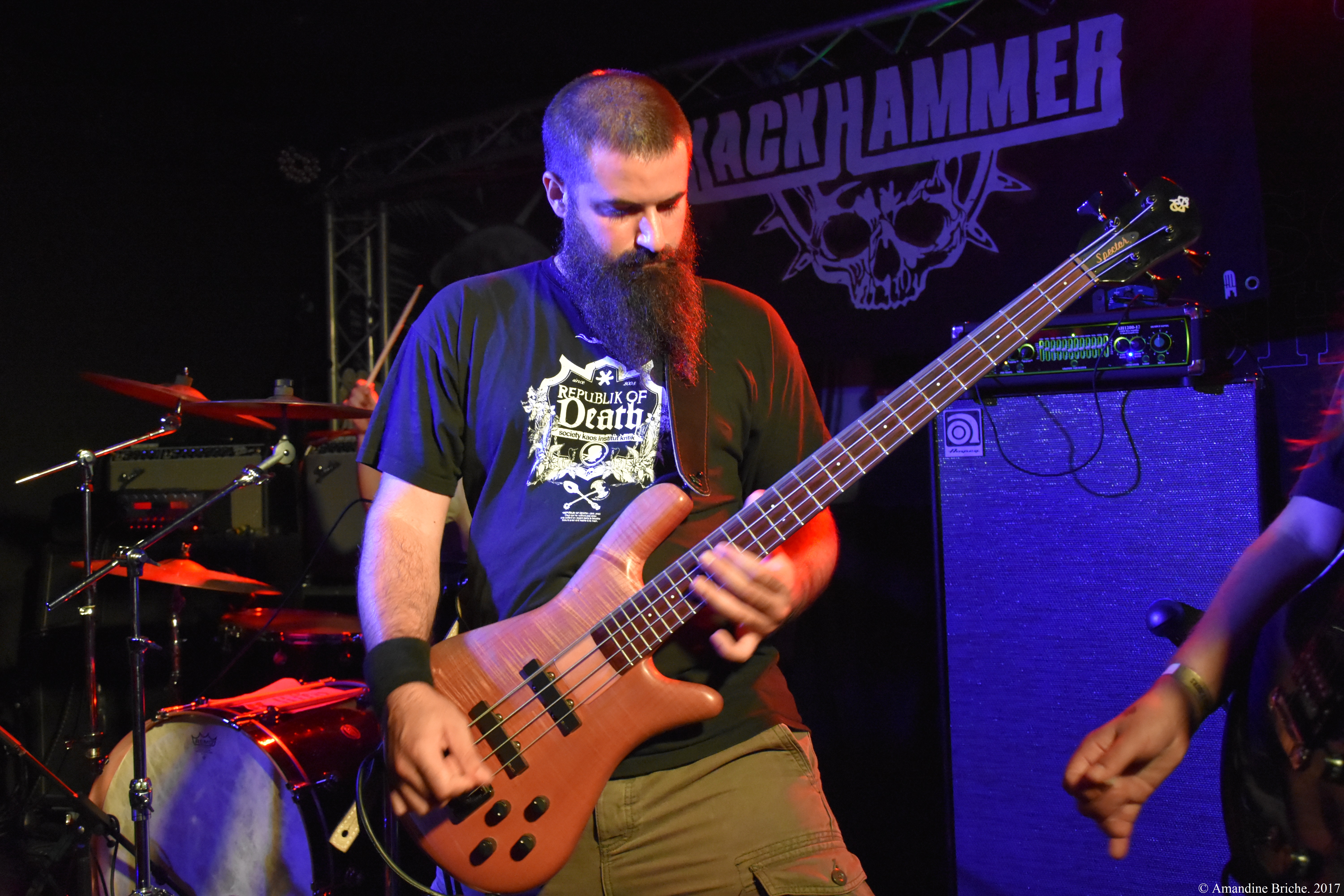 Jackhammer à la scène Michelet